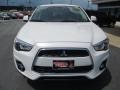 White Pearl - Outlander Sport ES Photo No. 2