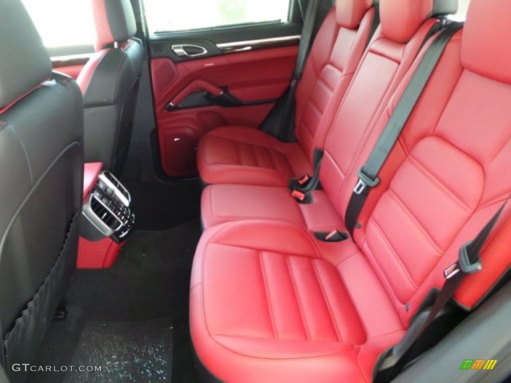 Black/Carrera Red Interior 2014 Porsche Cayenne Turbo Photo #95245995