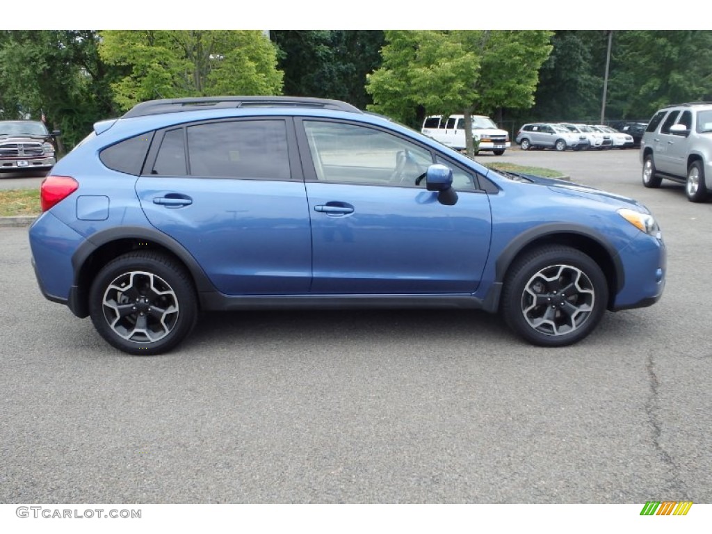 2014 XV Crosstrek 2.0i Premium - Quartz Blue Pearl / Ivory photo #4