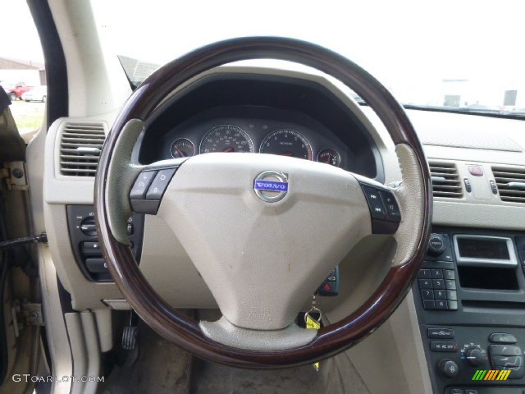 2004 Volvo XC90 T6 AWD Steering Wheel Photos
