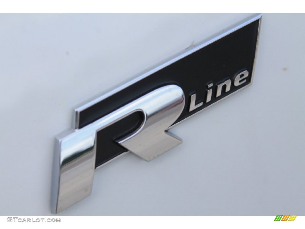 2014 Volkswagen Touareg V6 R-Line 4Motion Marks and Logos Photos