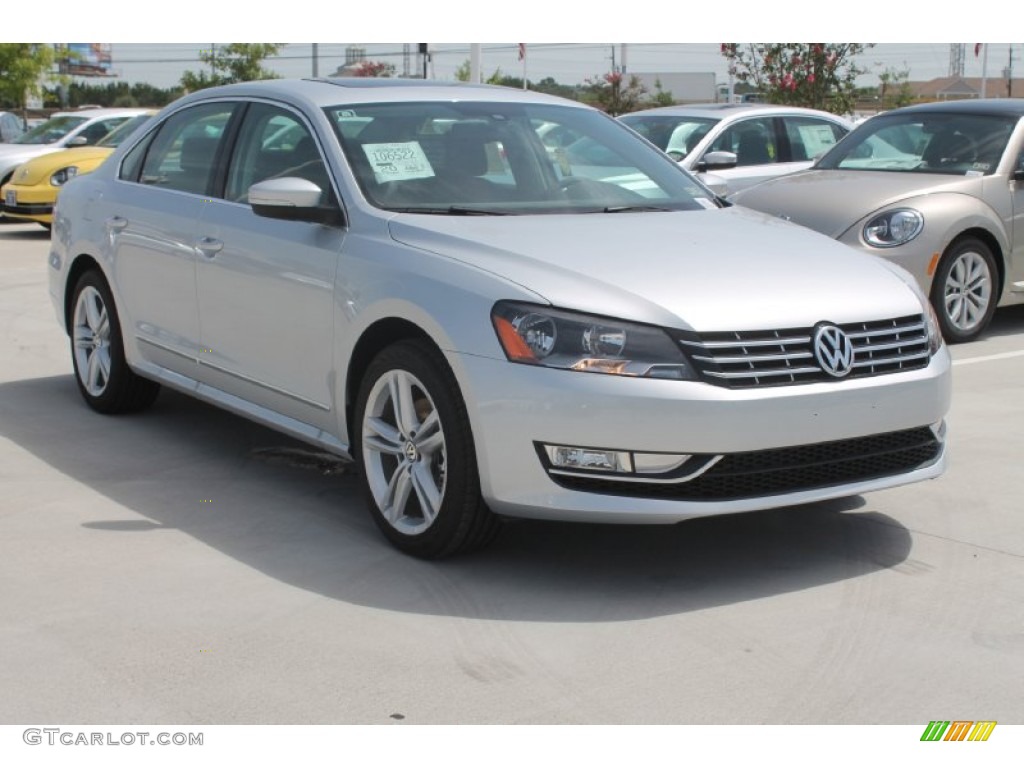 Reflex Silver Metallic 2014 Volkswagen Passat 1.8T SEL Premium Exterior Photo #95270016