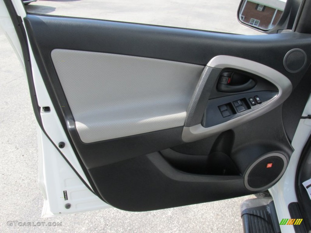 2008 Toyota RAV4 Limited V6 4WD Ash Door Panel Photo #95271324