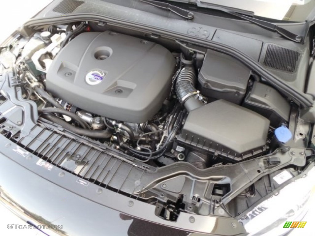 2015 Volvo S60 T6 Drive-E Engine Photos