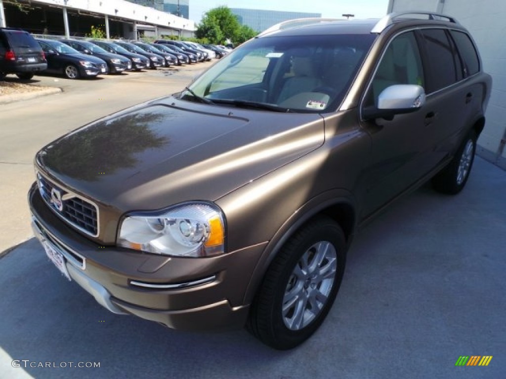 2014 Volvo XC90 3.2 Exterior Photos