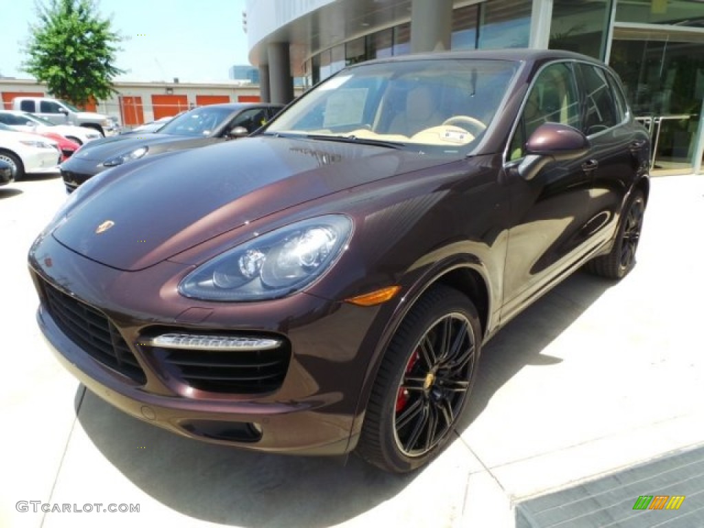 Mahogany Metallic 2014 Porsche Cayenne Turbo Exterior Photo #95290474