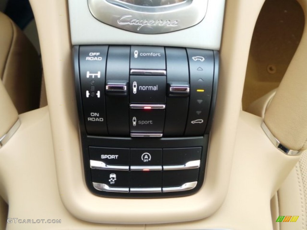 2014 Porsche Cayenne Turbo Controls Photo #95290638