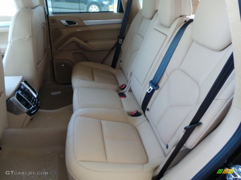 2014 Porsche Cayenne Turbo Rear Seat Photo #95290674