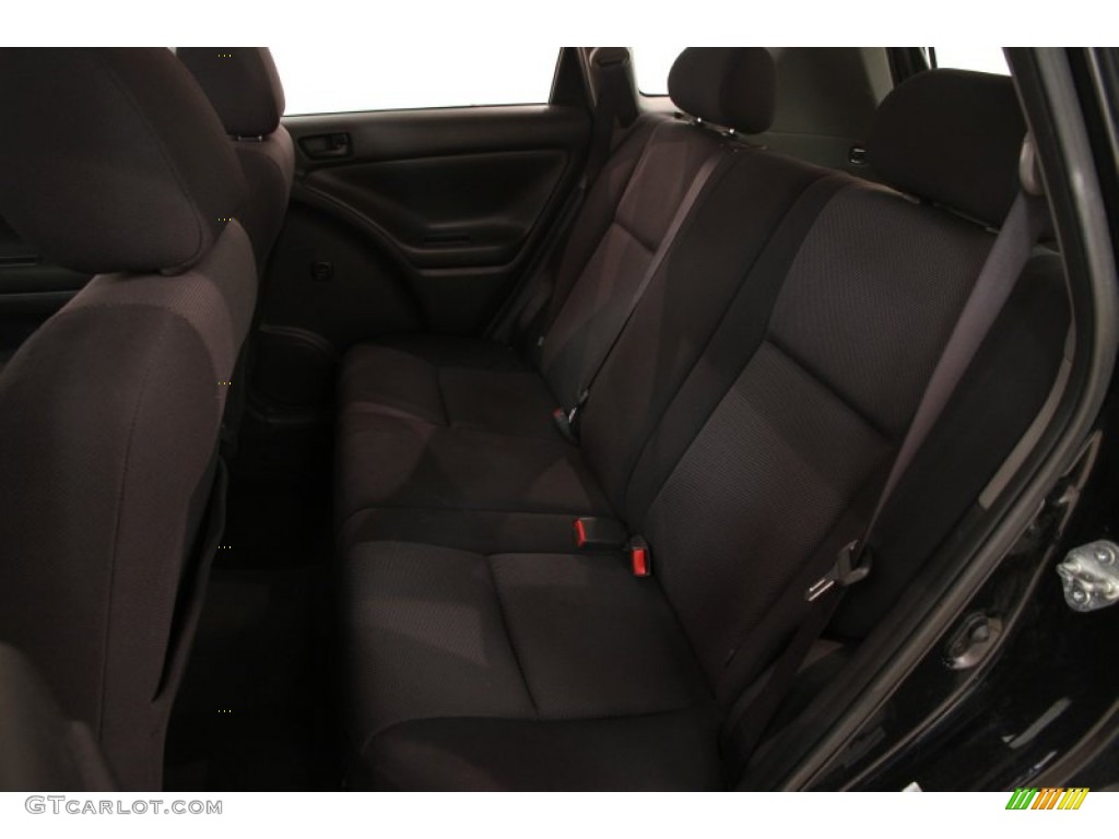 2004 Vibe AWD - Abyss Black / Graphite photo #13