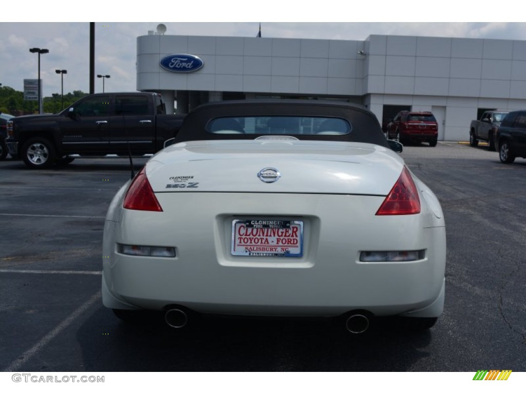 2007 350Z Grand Touring Roadster - Pikes Peak White Pearl / Charcoal photo #5