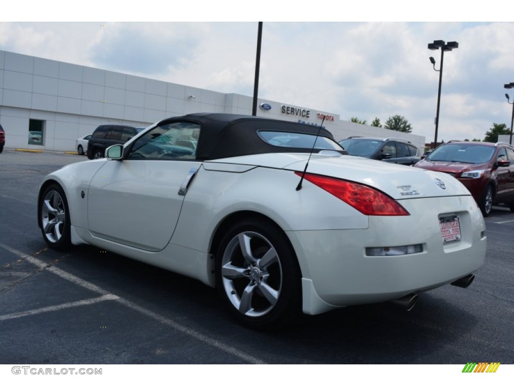 2007 350Z Grand Touring Roadster - Pikes Peak White Pearl / Charcoal photo #29