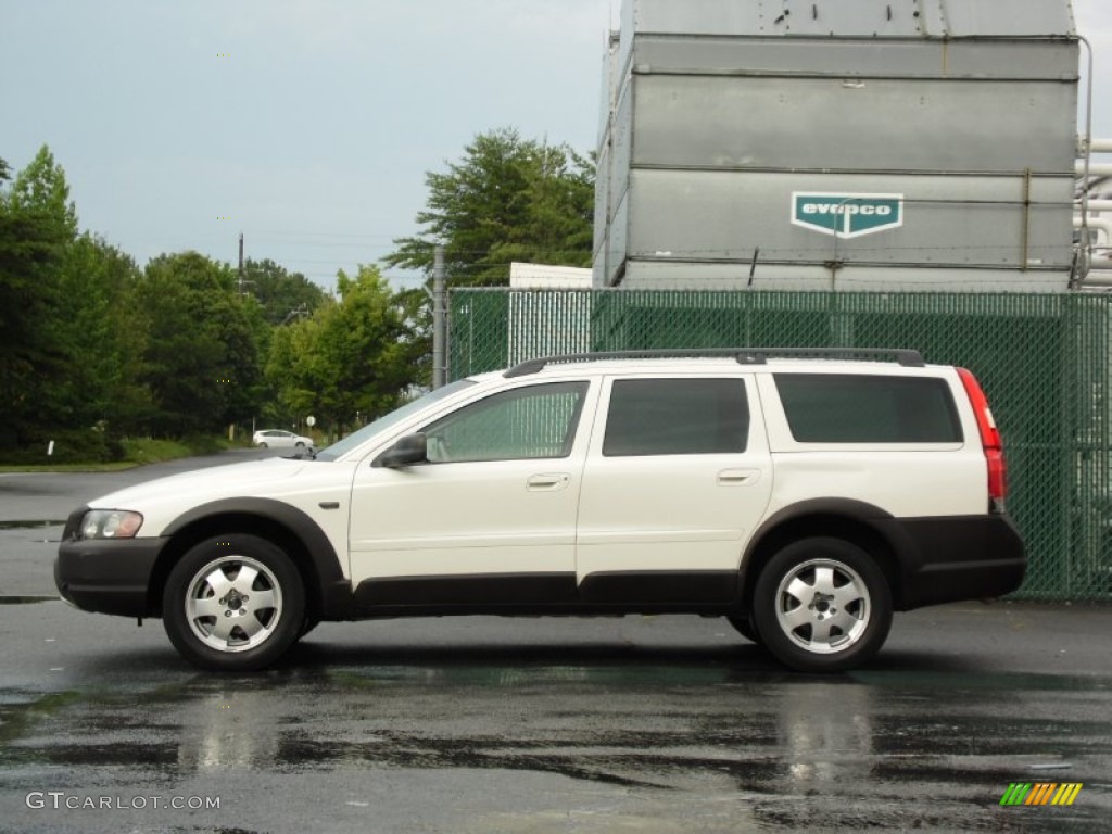 2003 XC70 AWD - White / Beige/Light Sand photo #7