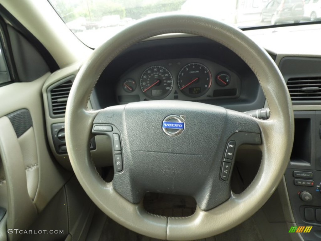 2003 XC70 AWD - White / Beige/Light Sand photo #10