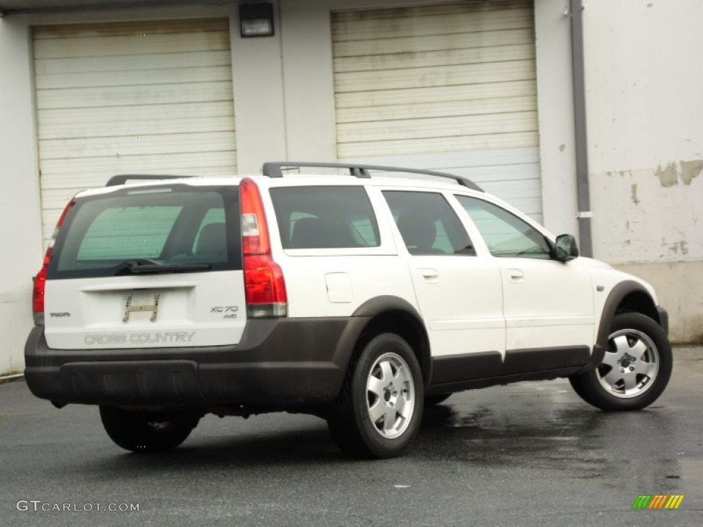 2003 XC70 AWD - White / Beige/Light Sand photo #25