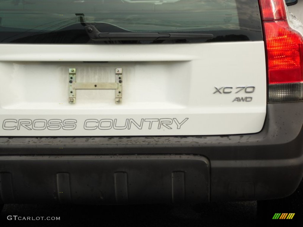 2003 XC70 AWD - White / Beige/Light Sand photo #27