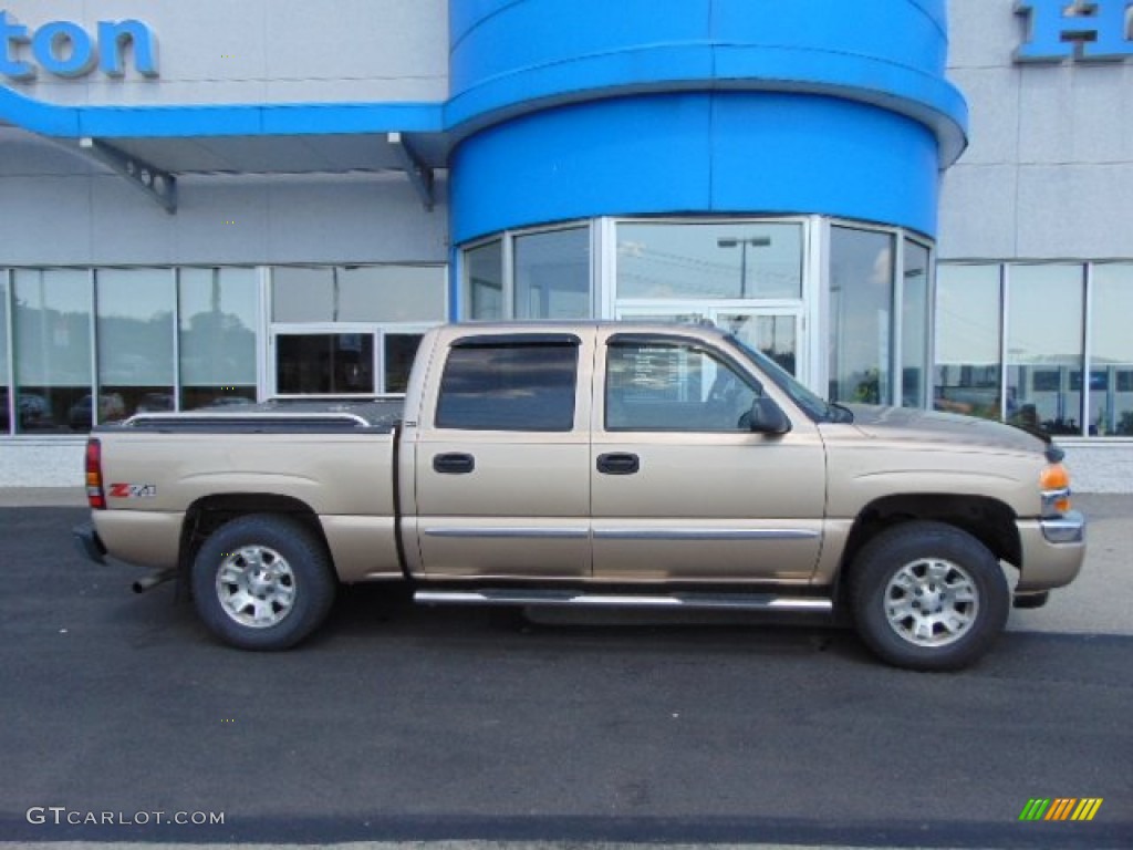 2005 Sierra 1500 SLT Crew Cab 4x4 - Sand Beige Metallic / Neutral photo #2