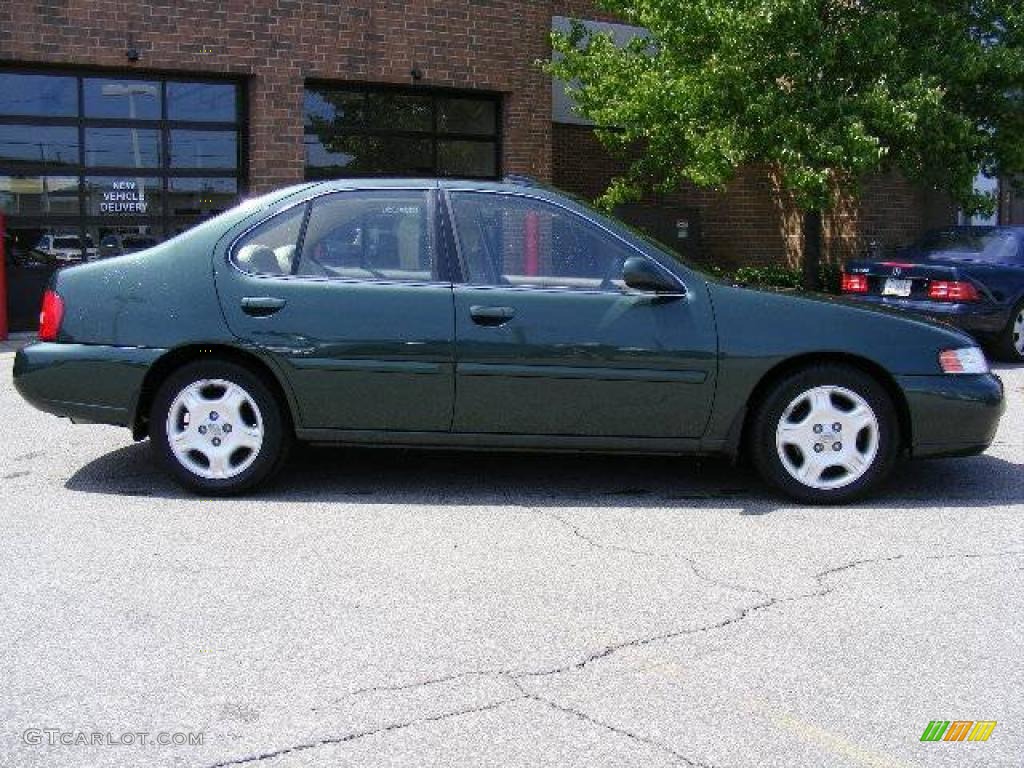 2001 Altima GLE - Green Emerald Metallic / Blond photo #2