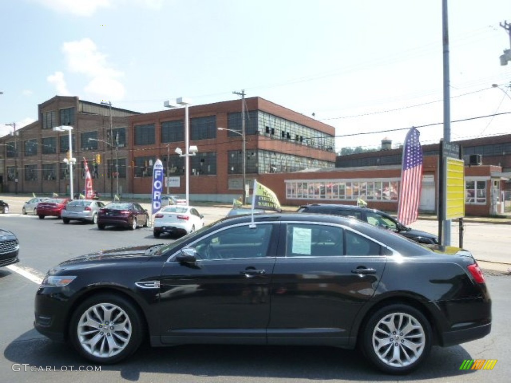 2013 Taurus Limited - Tuxedo Black Metallic / Charcoal Black photo #5