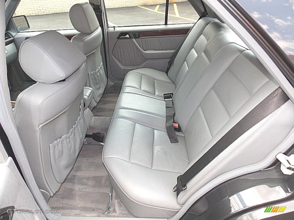 Grey Interior 1994 Mercedes-Benz E 420 Sedan Photo #95315316