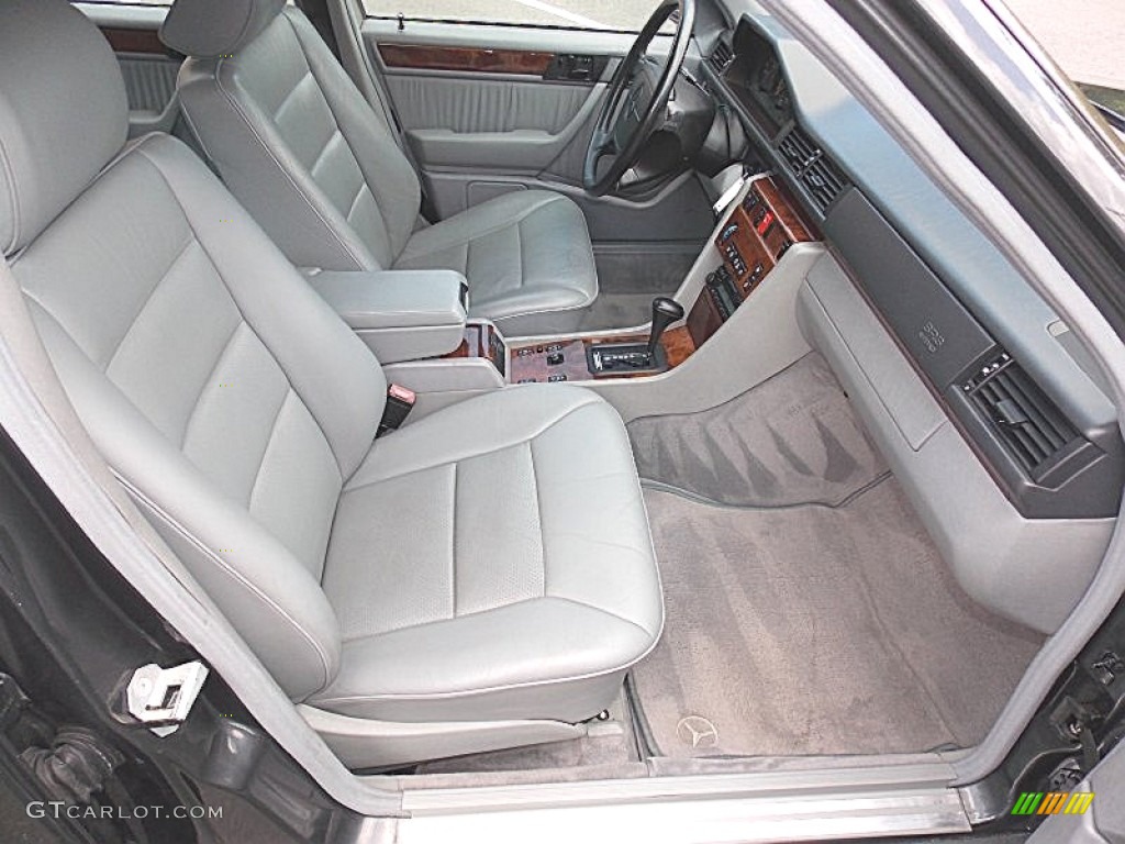 1994 Mercedes-Benz E 420 Sedan Front Seat Photos