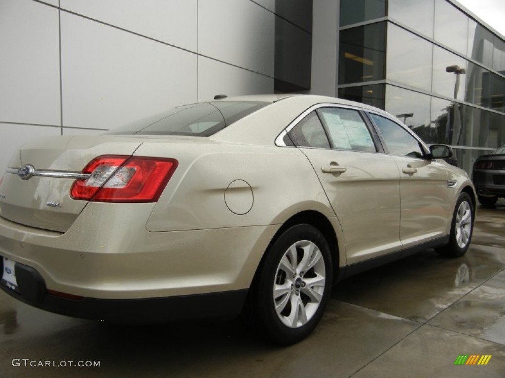 2011 Taurus SEL - Gold Leaf / Light Stone photo #4