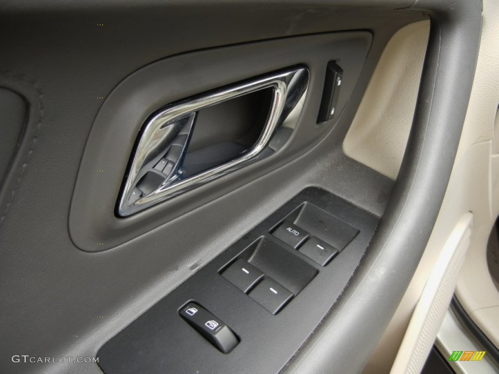 2011 Taurus SEL - Gold Leaf / Light Stone photo #14