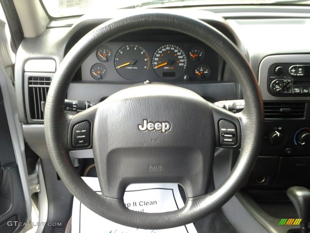 2002 Grand Cherokee Laredo 4x4 - Bright Silver Metallic / Sandstone photo #16