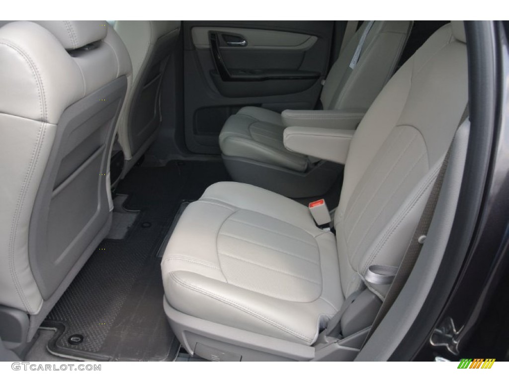 Dark Titanium/Light Titanium Interior 2015 Chevrolet Traverse LTZ Photo #95317828