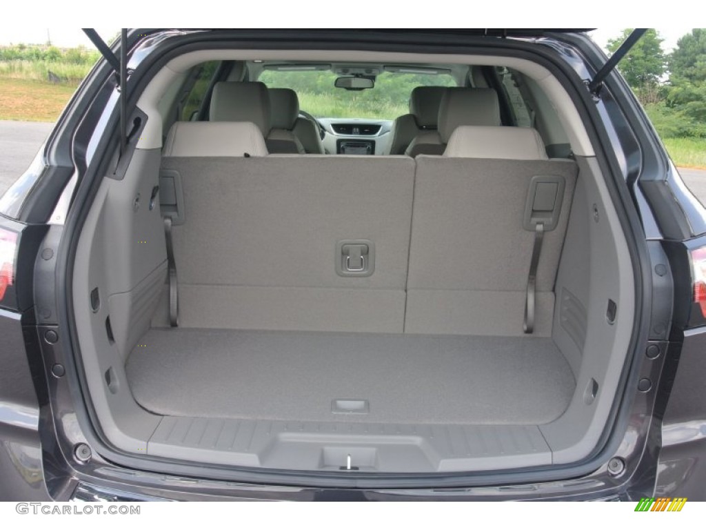 2015 Chevrolet Traverse LTZ Trunk Photos