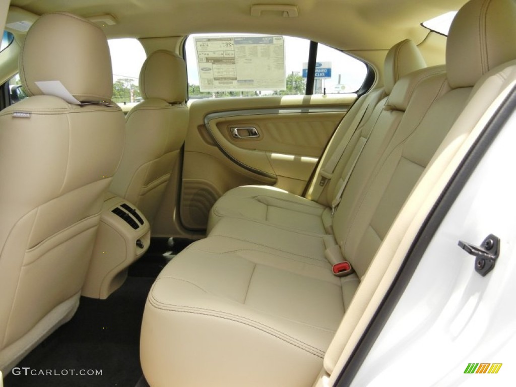 2015 Taurus SEL - White Platinum Metallic / Dune photo #7