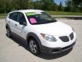 2008 Frosty White Pontiac Vibe   photo #2