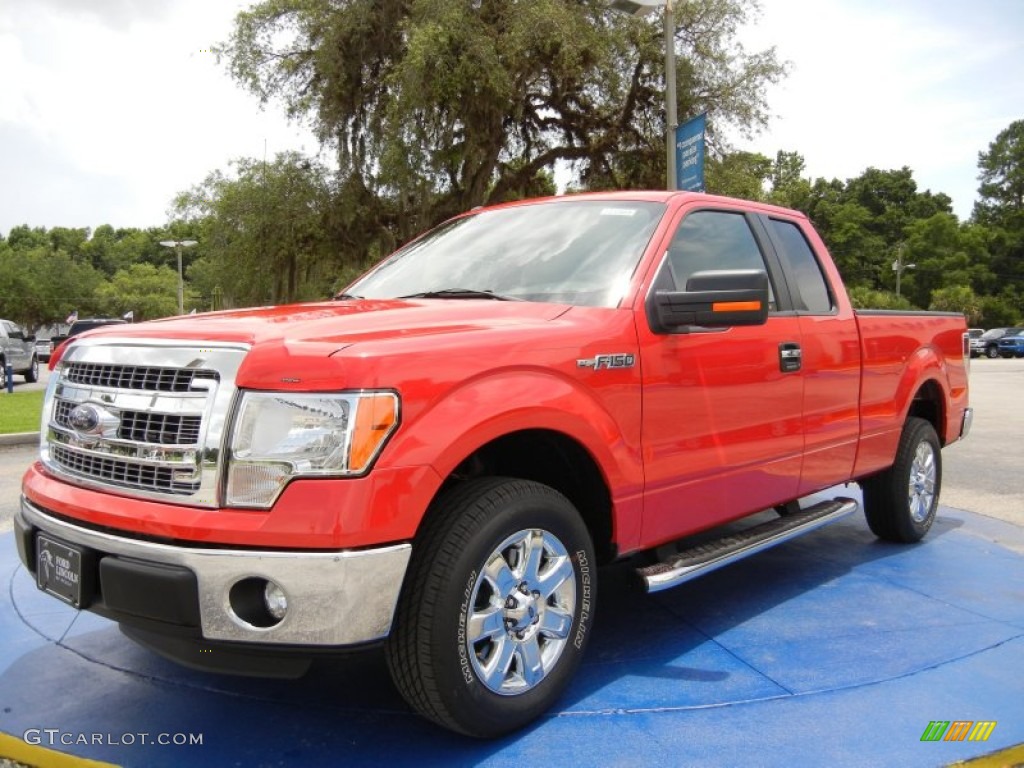 2014 F150 XLT SuperCab - Race Red / Pale Adobe photo #1