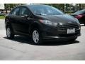 Tuxedo Black - Fiesta SE Sedan Photo No. 1
