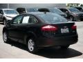 Tuxedo Black - Fiesta SE Sedan Photo No. 2
