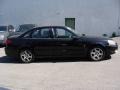 Black - L Series L300 Sedan Photo No. 4