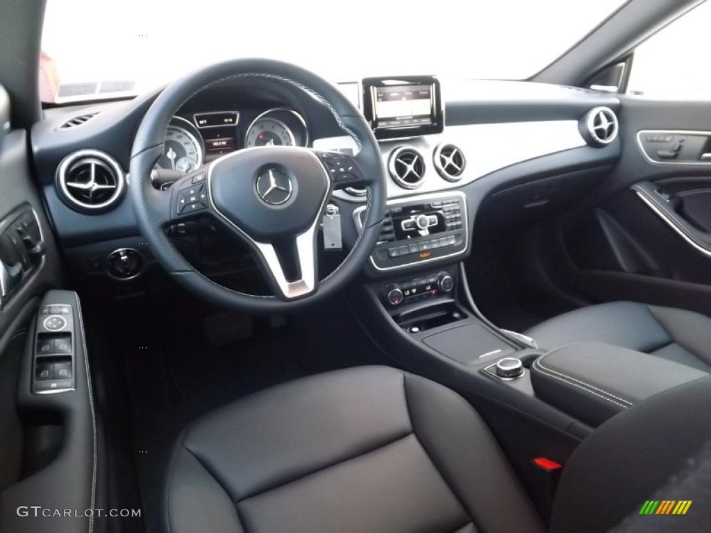 Black Interior 2014 Mercedes-Benz CLA 250 4Matic Photo #95331565