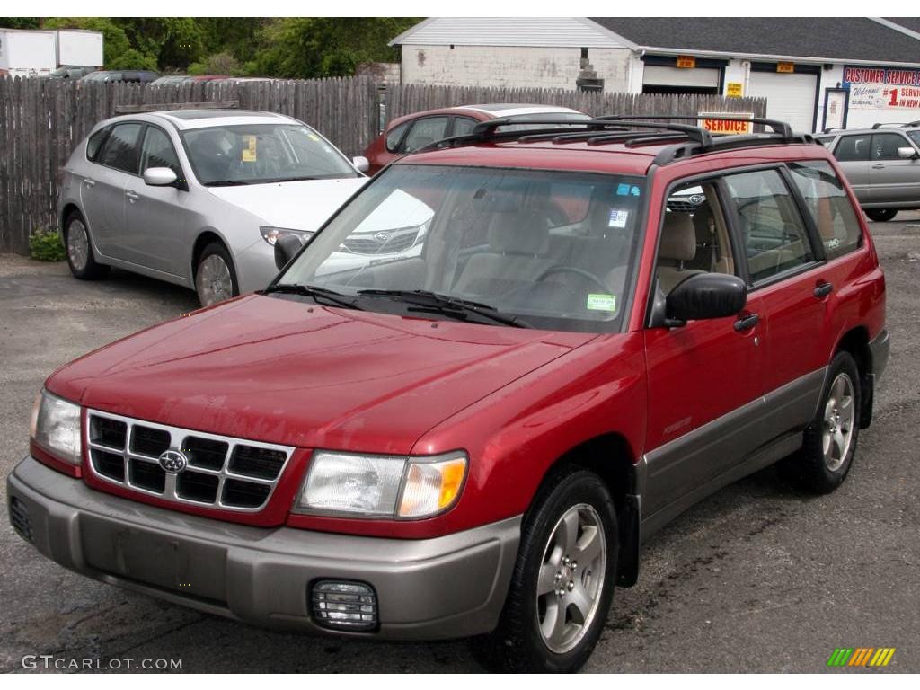 2000 Forester 2.5 S - Canyon Red Pearl / Beige photo #1