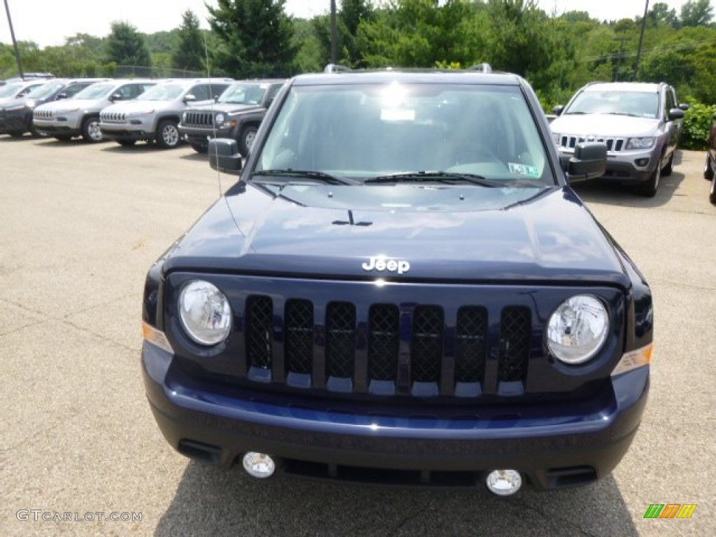 2014 Patriot Latitude 4x4 - True Blue Pearl / Dark Slate Gray/Light Pebble photo #3