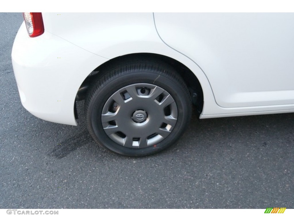 2014 Scion xB Release Series 10.0 Wheel Photo #95336197