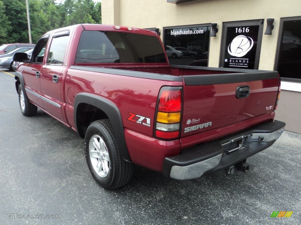 2005 Sierra 1500 SLT Crew Cab 4x4 - Sport Red Metallic / Dark Pewter photo #2