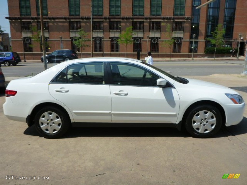 2003 Accord LX Sedan - Taffeta White / Ivory photo #13