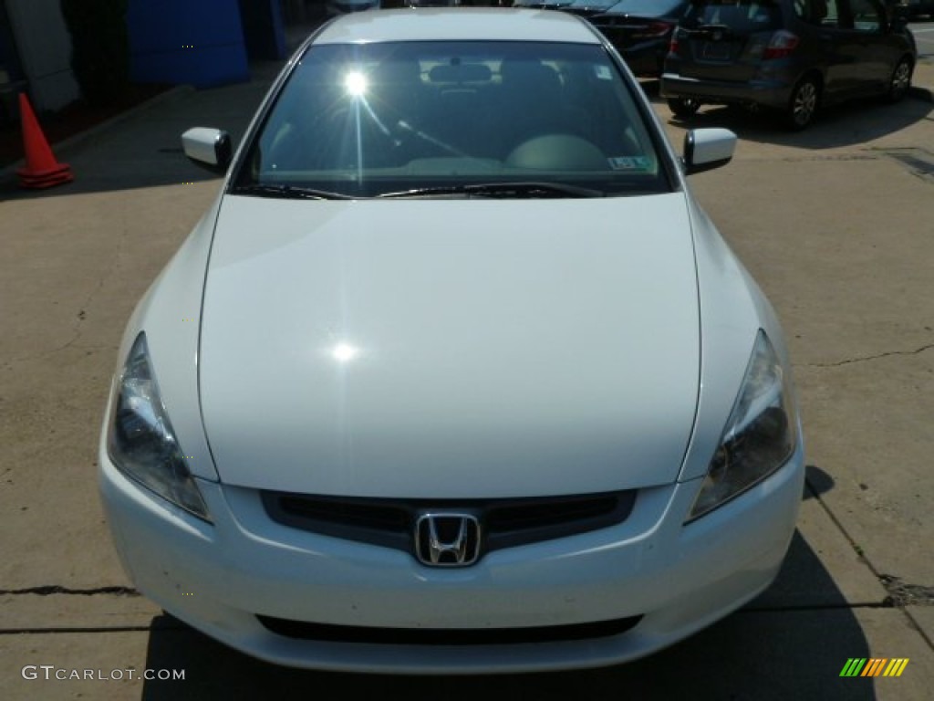 2003 Accord LX Sedan - Taffeta White / Ivory photo #14