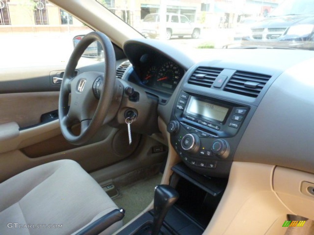 2003 Accord LX Sedan - Taffeta White / Ivory photo #17