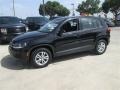Deep Black Metallic - Tiguan S 4Motion Photo No. 4