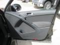Deep Black Metallic - Tiguan S 4Motion Photo No. 20