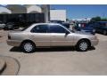 1996 Cashmere Beige Metallic Toyota Camry DX Sedan  photo #8