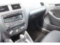 Pure White - Jetta SE Sedan Photo No. 16