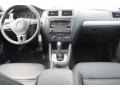 Pure White - Jetta SE Sedan Photo No. 23