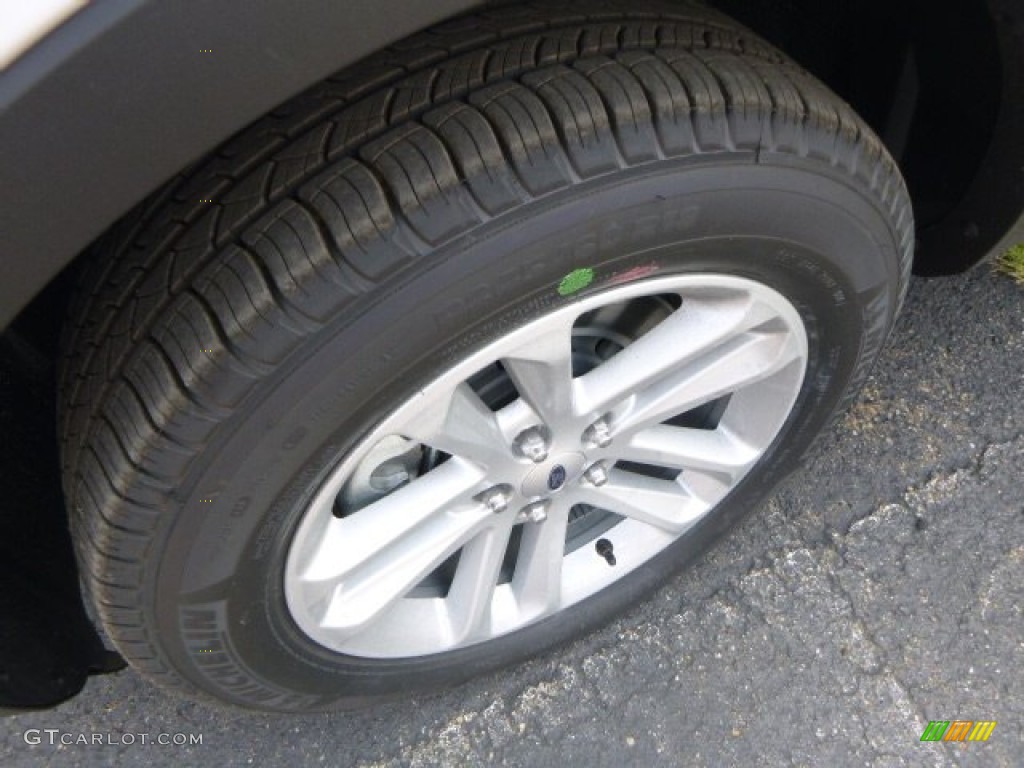 2015 Ford Explorer XLT 4WD Wheel Photos