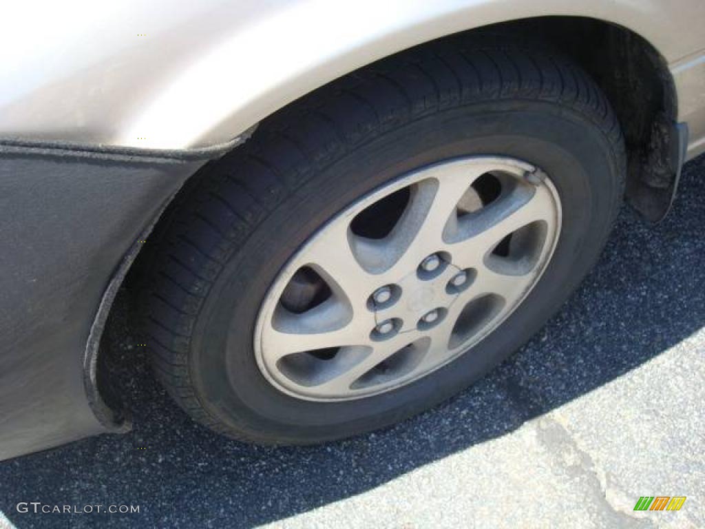 1999 Camry LE V6 - Cashmere Beige Metallic / Oak photo #9